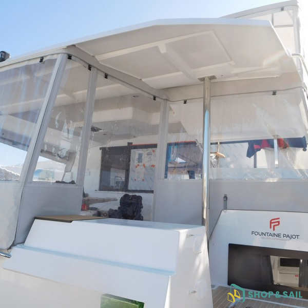 Fermeture de cockpit Fountaine Pajot Saona 47