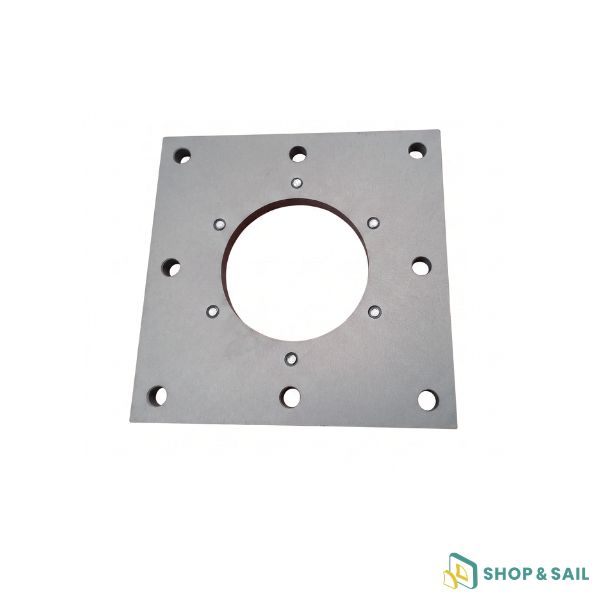 Platine carrée en aluminium pour support de boîtier de safran-2 Platine carrée en aluminium pour support de boîtier de safran Fountaine Pajot. Pièce de remplacement robuste pour le système de gouverne de votre catamaran.