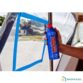 Aérosol nettoyant antistatique Vuplex pour plexiglas et surfaces plastiques de bateau, disponible en 235 ml et 445 ml.